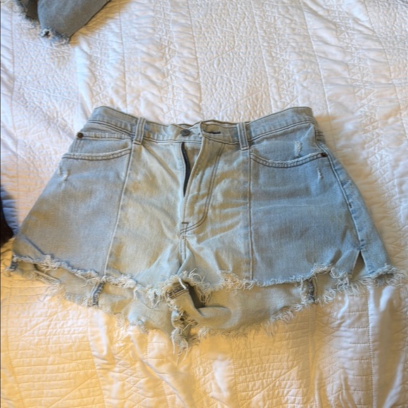Abercrombie & Fitch Pants - Abercrombie & Fitch The Cutoff Short High Rise